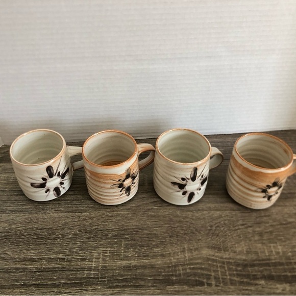 Handcrafted Ceramic Mug Set - Picture 5 of 11